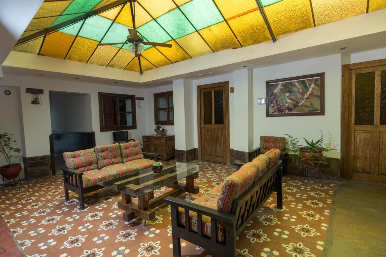 Oblitas Plaza De Armas Hotel 2*