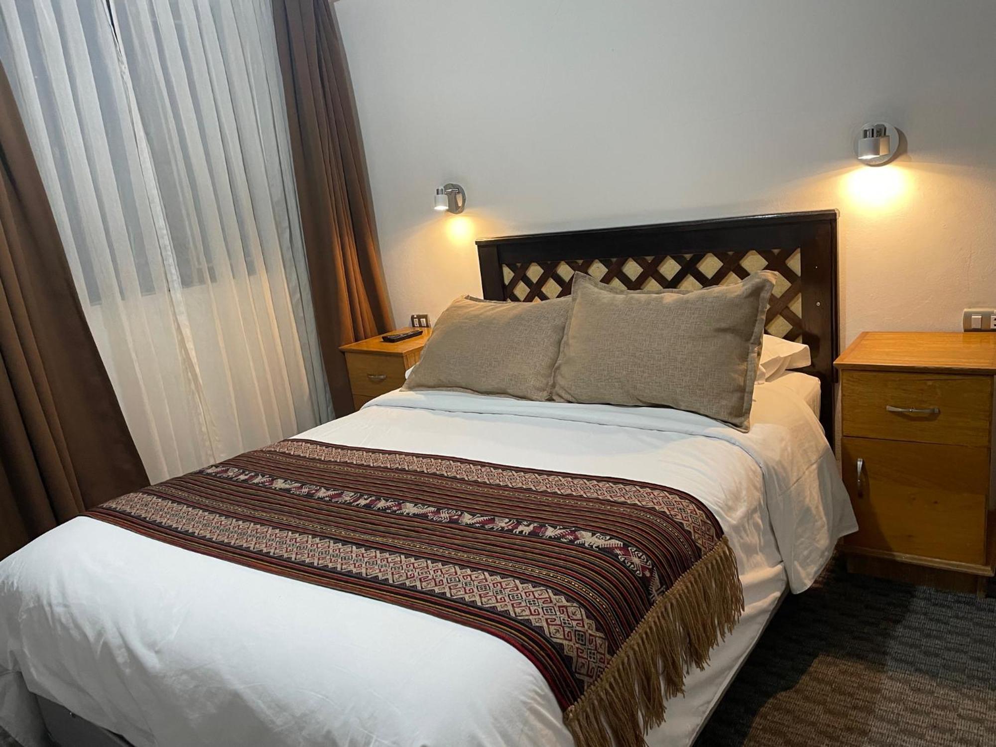 Oblitas Plaza De Armas Hotel 2*