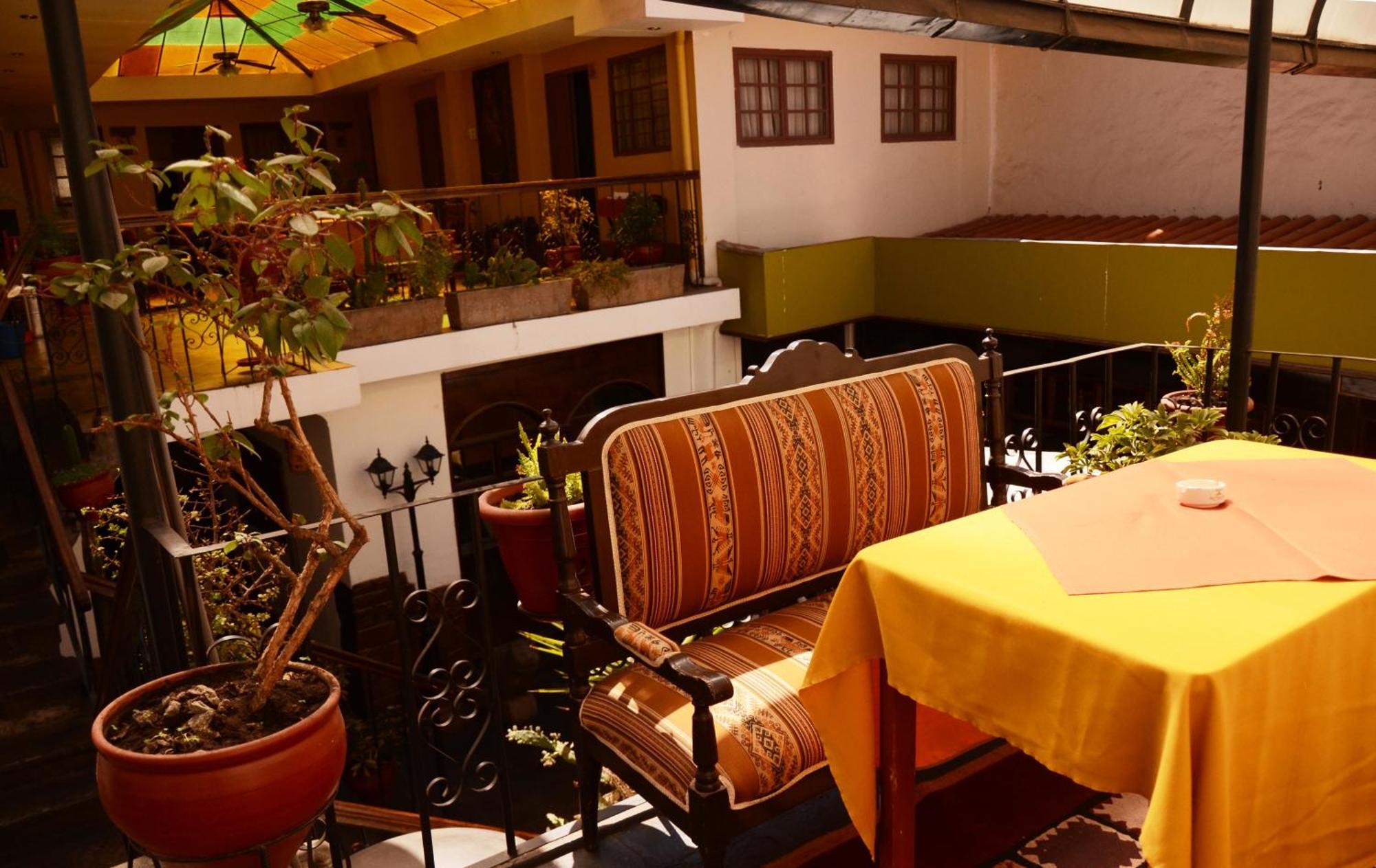 Hotel Oblitas Plaza De Armas